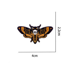 Dimensions du Pins Goth Crâne Papillon Orange