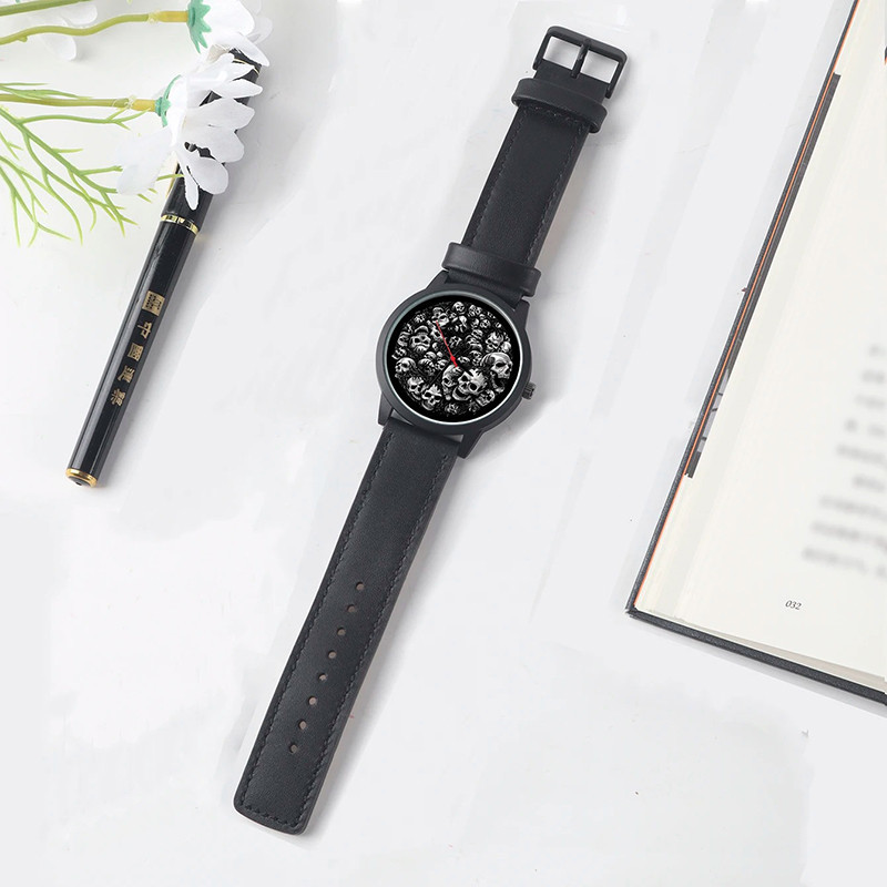 Montre Tête de Mort Crânes de la Nuit modèle 3
