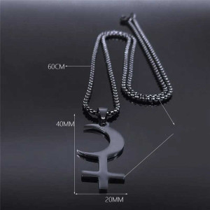 Dimensions du Collier Pendentif Croix Inverssée Croissant Lunaire Noir Mat