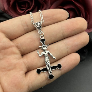 Pendentif Baphomet sur Croix Inversée - Éclat Occulte Couleur Noir