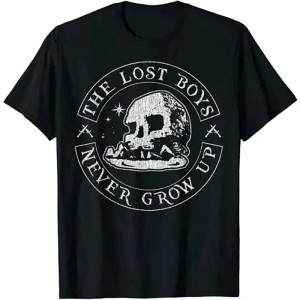 T-shirt 'The Lost Boys Never Grow Up' à Motif Crâne Pirate