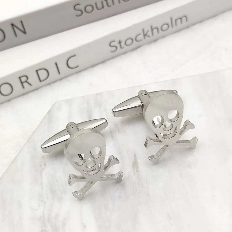 Boutons de Manchettes Tête de Mort Couleur Argent
