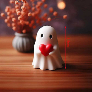 Figurine Fantôme Mignon Amoureux avec Cœur - Charme Spectral