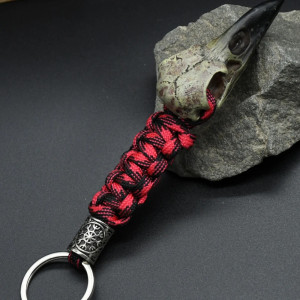 Porte-clés Crâne de Corbeau Viking Couleur Rouge