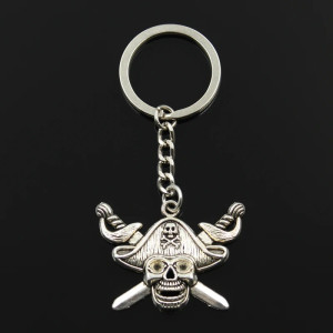 Porte-clés Tête de Mort Capitaine Pirate couleur Argent
