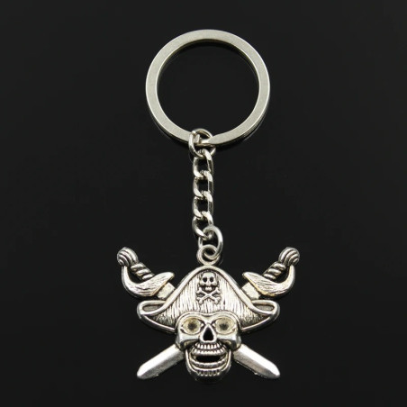 Porte-clés Tête de Mort Capitaine Pirate couleur Argent