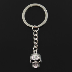 Porte-clés breloque petit crâne motard - couleur argent