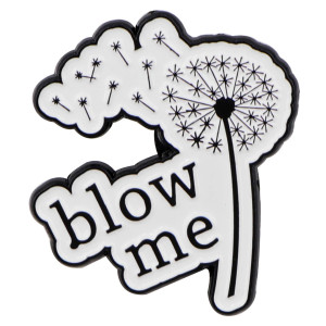 Avant Pins Tête de Mort "Blow Me"