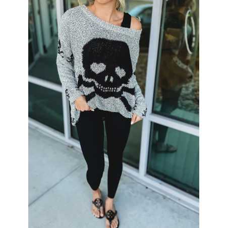 ue complète du Pull Tête de Mort Esprit Rebelle pour Femme