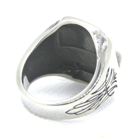 vue portée de la Bague Tête de Mort Biker Ride Free