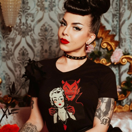 T-shirt Gothique Vintage 'Étreinte du Diable'