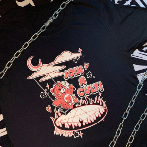 Vue détaillée du T-shirt Gothique Join a Cult