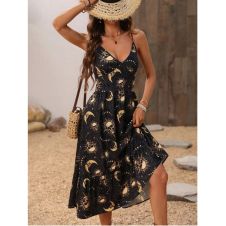 Magnifique Robe Goth Chic Crépuscule Lune et Crânes Mystiques