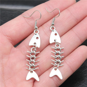Boucles d'Oreilles Gothiques Arêtes d'Argent
