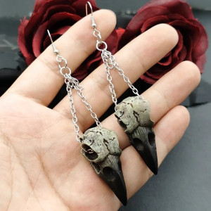 Magnifiqeu Boucles d'Oreilles Gothique Crâne de Corbeau  'Sépulture Ailée'