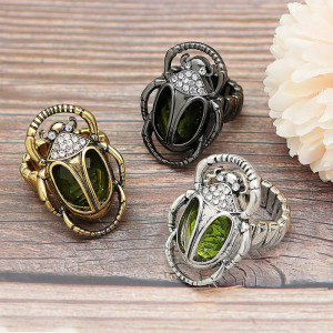 Bague vintage avec pierre pour homme scarabée égyptien
