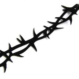 Détails du Collier Gothique Épineux Noir - 'Étreinte de l'Ombre'
