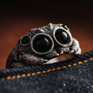 Bague Araignée "Venin Noir de la Gardienne des Ténèbres"