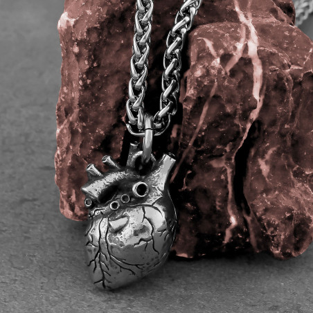 Collier Anatomique Gothique – Cœur d'Acier