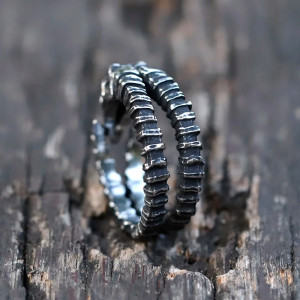 Vue anneau dessous de la Bague Tête de Mort – Crâne du Dévoreur d’Âmes