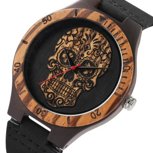 Vue détaillée de la Montre Tête de Mort – Crâne Baroque Sombre
