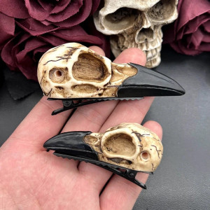 Barrette Tête de Mort – Crâne de Corbeau Sombre 2 tailles au choix