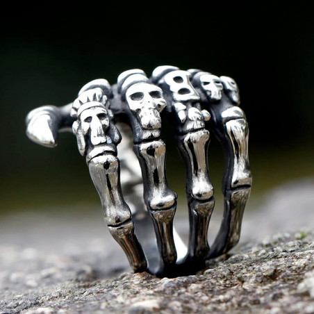 Avant Bague Tête de Mort "Étreinte Macabre"