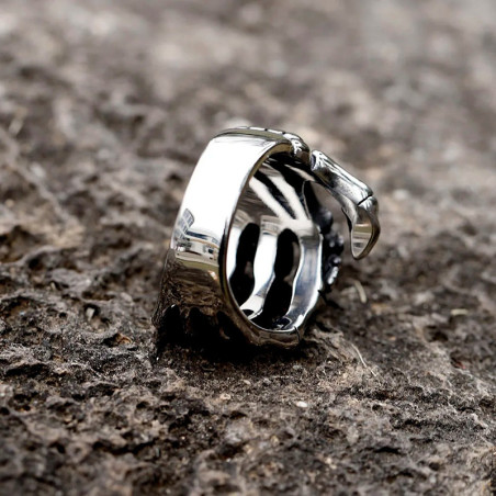 Vue Arrière  Bague Tête de Mort "Étreinte Macabre"