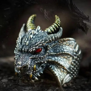 Bague Tête de Dragon -Regard Infernal