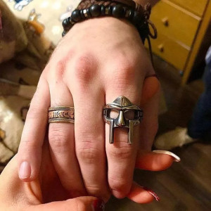 Trés belle Bague Tête de Mort – Masque du Gladiateur Maudit