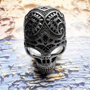 Avant Bague Tête de Mort – Crâne Baroque Sombre