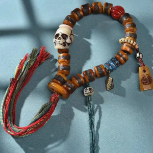 Bracelet Crâne Tribal en Os & Bois de Cerf – Artisanat Tibétain Vintage
