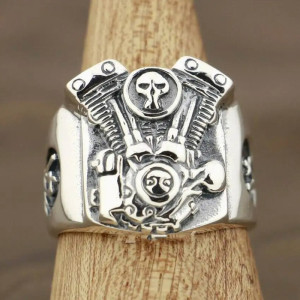 Avant Bague Tête de Mort "Moteur Infernal"