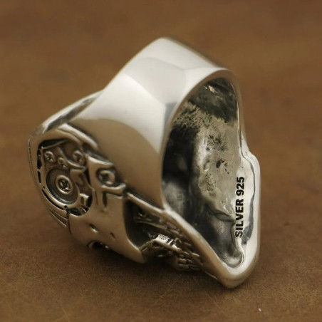 Vue arrière Bague Tête de Mort "Cybercrâne Rouge"