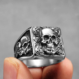 Bague Tête de Mort "Romance Soul"