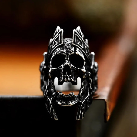 Bague Tête de Mort "Roi Déchu du Nord"