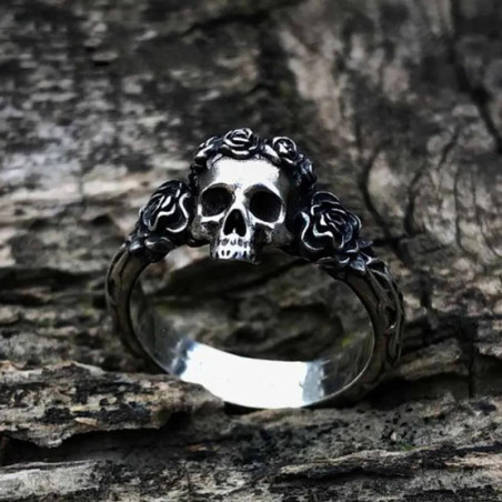 Vue générale Bague Tête de Mort "Couronne Funèbre"