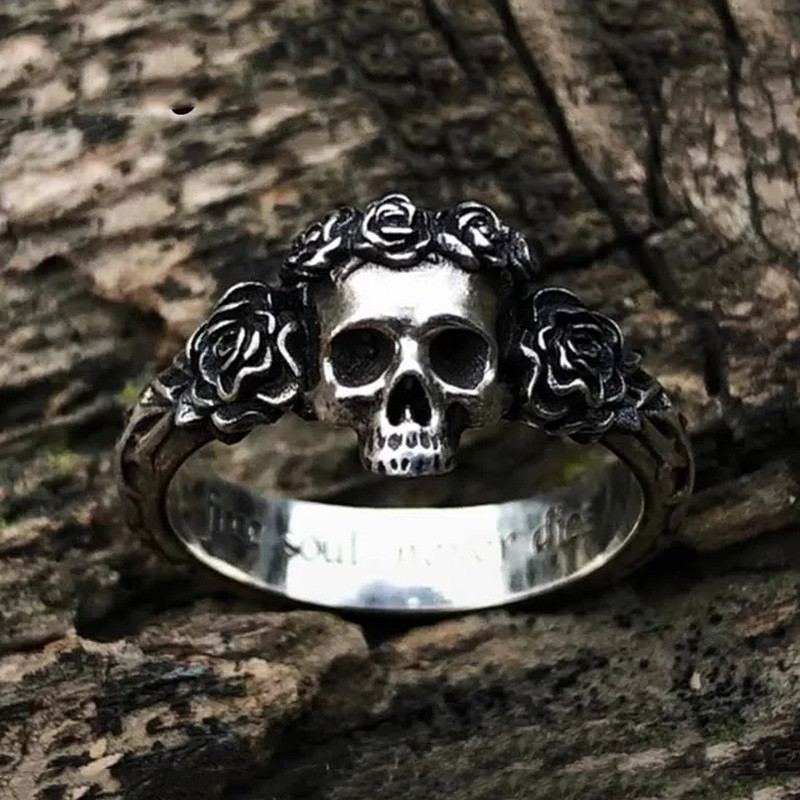 Avant Bague Tête de Mort "Couronne Funèbre"