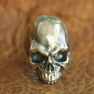 Avant Bague Tête de Mort – "Crâne Fracturé" - en Argent  Stetrling 925 !