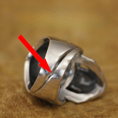 Détails Bague Tête de Mort Regard Saphir - en Argent  Stetrling 925