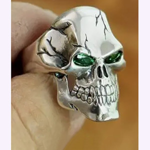 Bague Tête de Mort "Crâne Fracturé" en Argent  Stetrling 925 Modele 2