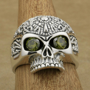 Bague Tête de Mort "Totem Aztèque"  en Argent  Stetrling 925 Couleur vert Olive