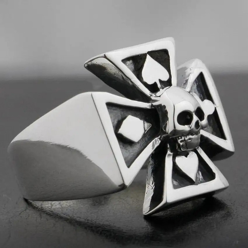 Vue latérale Bague Tête de Mort "Regard de la Chance" - en Argent  Stetrling 925 !