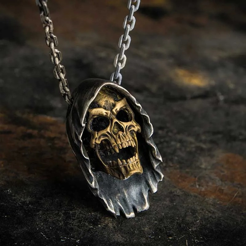 Collier crâne vampire couleur or
