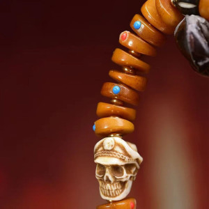 Détails Skull Bracelet Tête de Mort Tribal Sculptée en Bois Naturel avec Symboles Tibétains