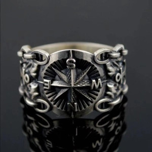 Bague Viking "Boussole du Nord"