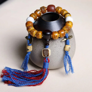 Magnifique Bracelet Tête de Mort Tibétain - Crâne Chamanique des Trois Portes