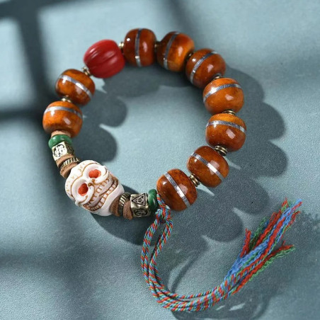 Vue complètte du Bracelet Tête de Mort Tibétain - Crâne Sourire du Karma