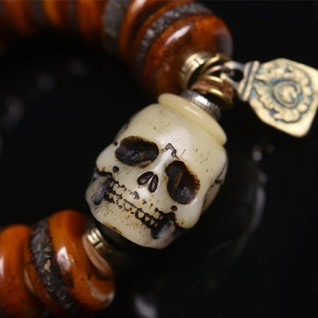 Détails du Bracelet Tête de Mort Tibétain Brut - Crâne au Masque Bleu