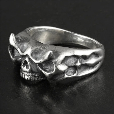 Bague Tête de Mort "Skullborn" en Acier Inoxydable 316L